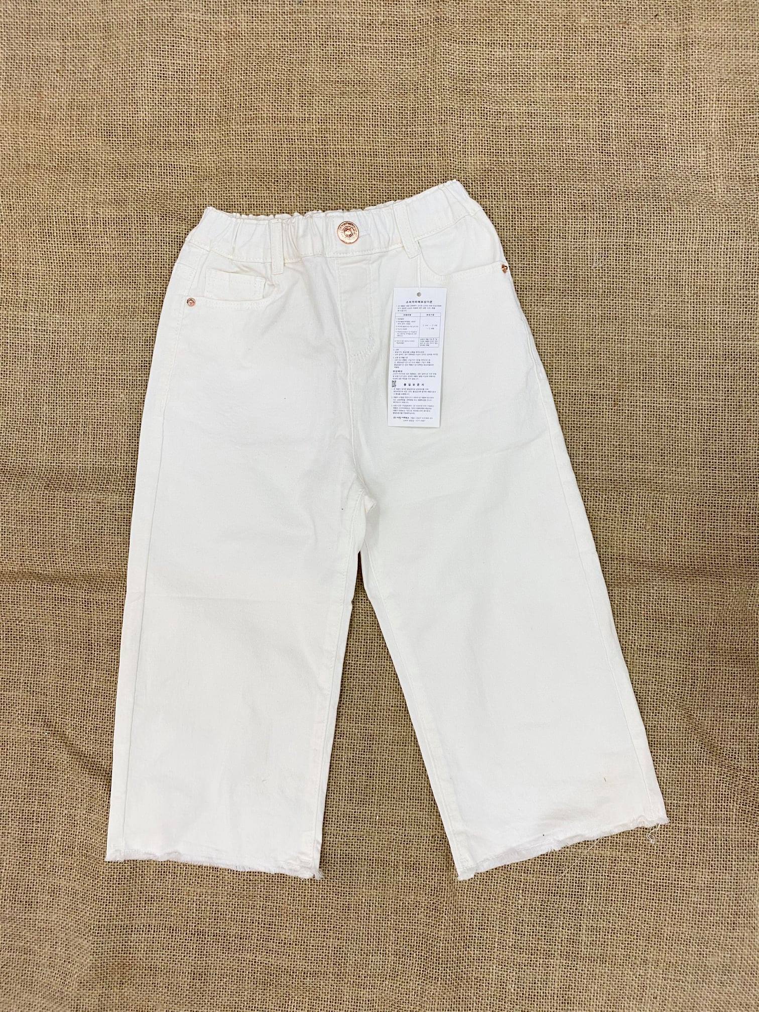 Quần jean trắng tinh lửng bé gái, xuất Hàn Quốc, made in vietnam, size từ 100 đến 150,